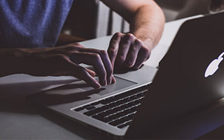 开云app官网下载-林良锋：别只吹凯恩孙兴慜，穆鸟的中场司令必须赞